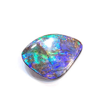 Load image into Gallery viewer, Freeform Ammolite FNA22149
