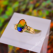 Load image into Gallery viewer, AURORA 14K Yellow Gold Oval Ammolite Ring
